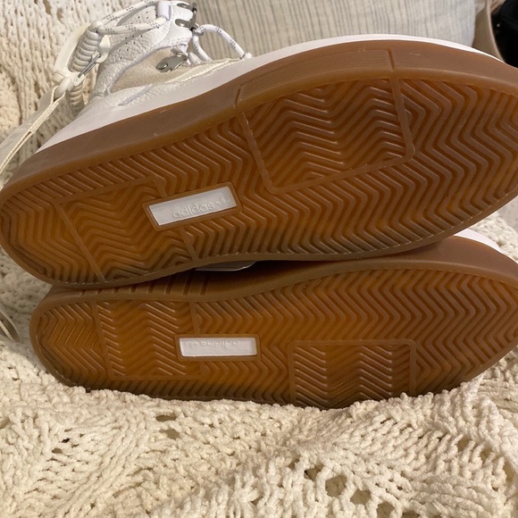IVY PARK x ADIDAS IVP Super Sleek Boots - Picture 5 of 14